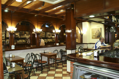 Cafetería Florida, tras las vacaciones, abrirá también por la tarde a  partir de septiembre - El Sol de Antequera | Periódico - Noticias y  actualidad de Antequera