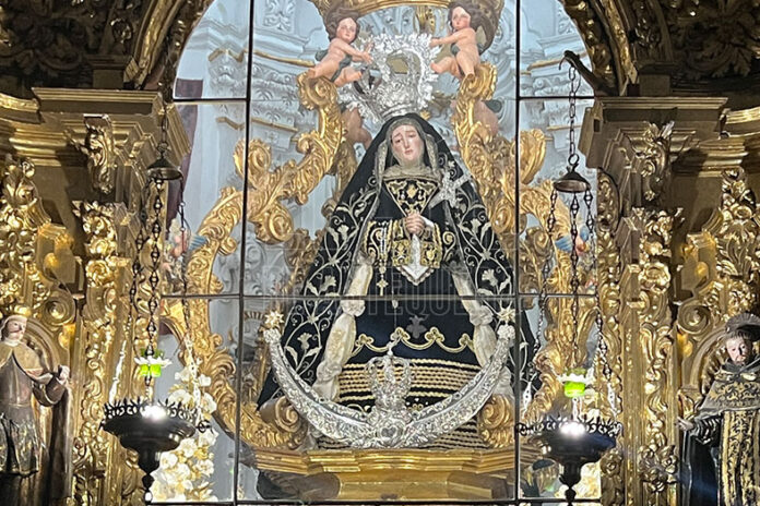 luto-dolores-antequera-01-102025